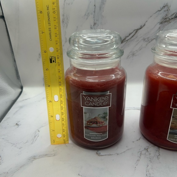 Yankee Candle Bundle of 2 Large 22oz Pumpkin Cinnamon Swirl Parisian Holiday - Picture 12 of 12